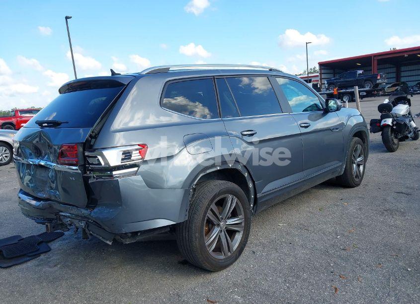 Photo 4 of 2019 Volkswagen Atlas 3.6L V6 SE W/TECHNOLOGY R-LINE (VIN 1V2YR2CA3KC519312)