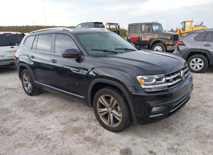 2019 Volkswagen Atlas 3.6L V6 SE W/TECHNOLOGY R-LINE (VIN 1V2YR2CA5KC527783) main photo