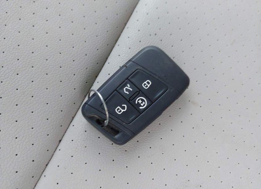 Photo 11 of 2019 Volkswagen Atlas 3.6L V6 SE W/TECHNOLOGY R-LINE (VIN 1V2YR2CA5KC527783)