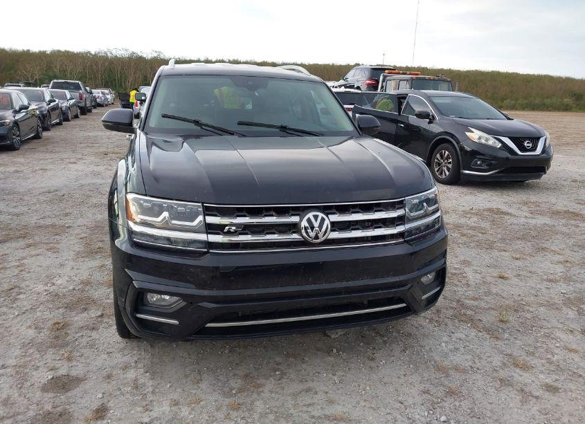 Photo 12 of 2019 Volkswagen Atlas 3.6L V6 SE W/TECHNOLOGY R-LINE (VIN 1V2YR2CA5KC527783)