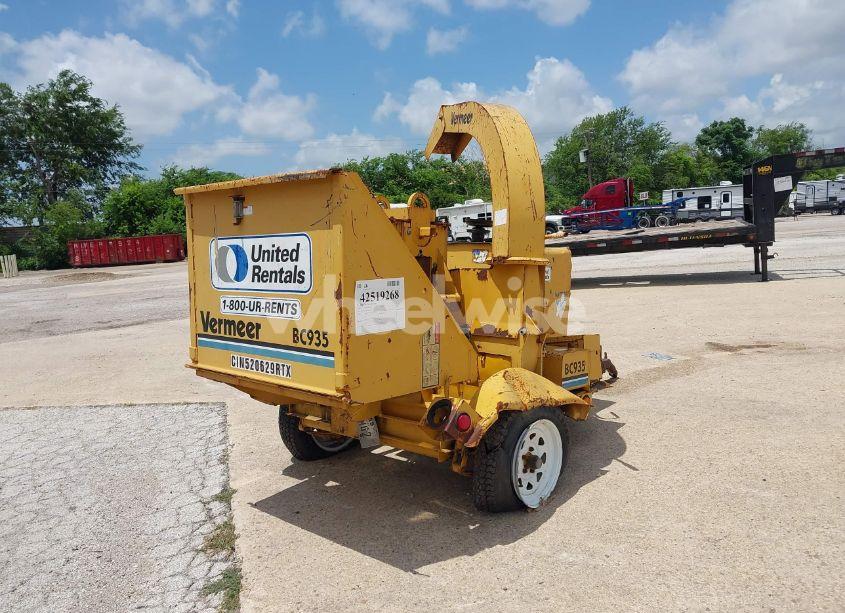 Photo 4 of 2001 Vermeer Mfg. CO. UNKNOWN (VIN 1VRD1015911003855)