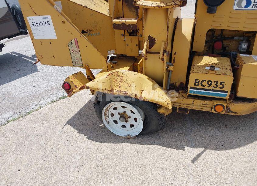 Photo 6 of 2001 Vermeer Mfg. CO. UNKNOWN (VIN 1VRD1015911003855)