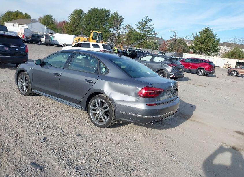Photo 3 of 2018 Volkswagen Passat 2.0T R-LINE/2.0T S (VIN 1VWAA7A30JC000127)