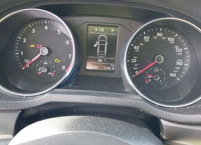 Photo 7 of 2018 Volkswagen Passat 2.0T R-LINE/2.0T S (VIN 1VWAA7A30JC000127)