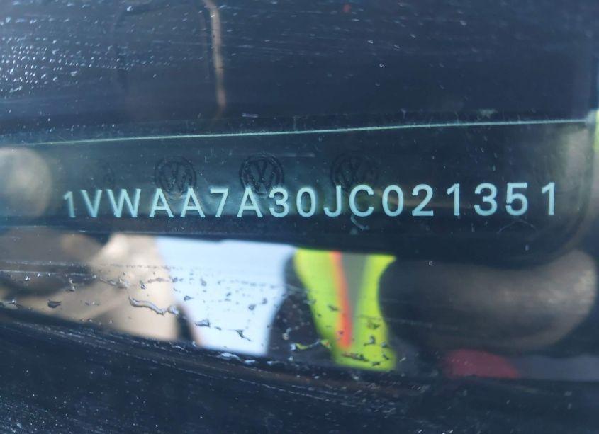 Photo 9 of 2018 Volkswagen Passat 2.0T R-LINE/2.0T S (VIN 1VWAA7A30JC021351)