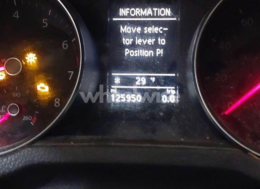 Photo 15 of 2018 Volkswagen Passat 2.0T R-LINE/2.0T S (VIN 1VWAA7A30JC037243)