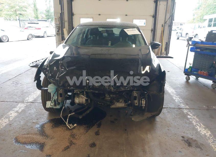 Photo 13 of 2021 Volkswagen Passat 2.0T S (VIN 1VWAA7A30MC005316)