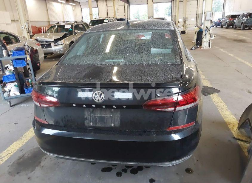 Photo 17 of 2021 Volkswagen Passat 2.0T S (VIN 1VWAA7A30MC005316)