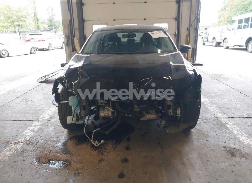 Photo 6 of 2021 Volkswagen Passat 2.0T S (VIN 1VWAA7A30MC005316)