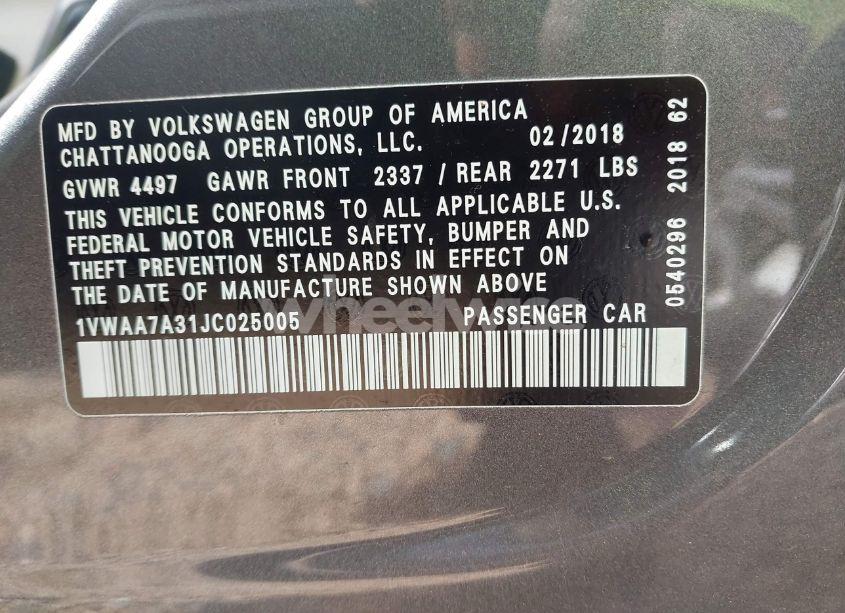 Photo 9 of 2018 Volkswagen Passat 2.0T R-LINE/2.0T S (VIN 1VWAA7A31JC025005)