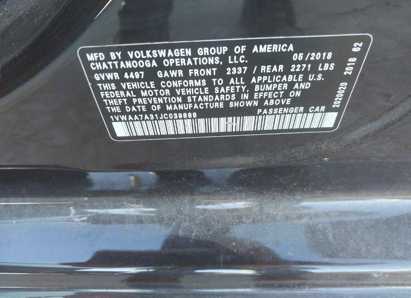 Photo 9 of 2018 Volkswagen Passat 2.0T R-LINE/2.0T S (VIN 1VWAA7A31JC039888)