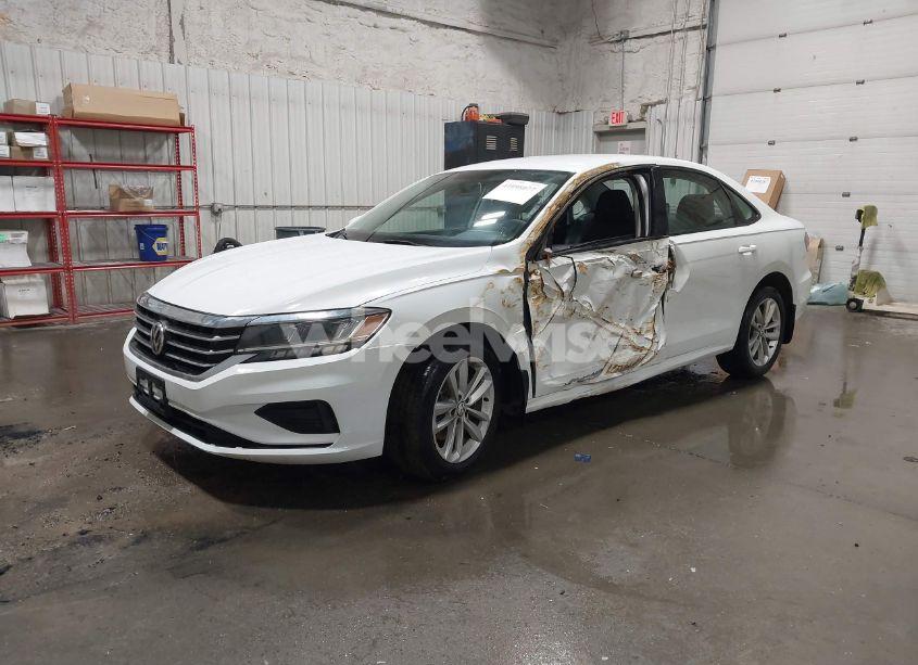 Photo 2 of 2020 Volkswagen Passat 2.0T S (VIN 1VWAA7A31LC023337)