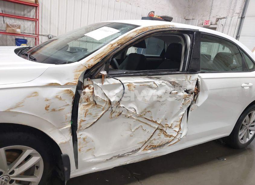 Photo 6 of 2020 Volkswagen Passat 2.0T S (VIN 1VWAA7A31LC023337)