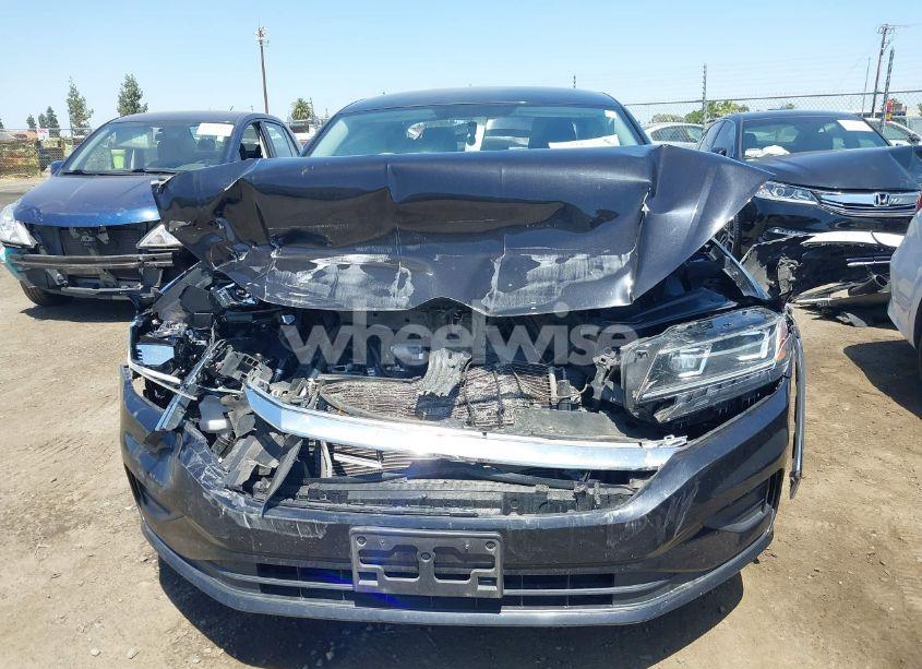 Photo 13 of 2021 Volkswagen Passat 2.0T S (VIN 1VWAA7A31MC005888)
