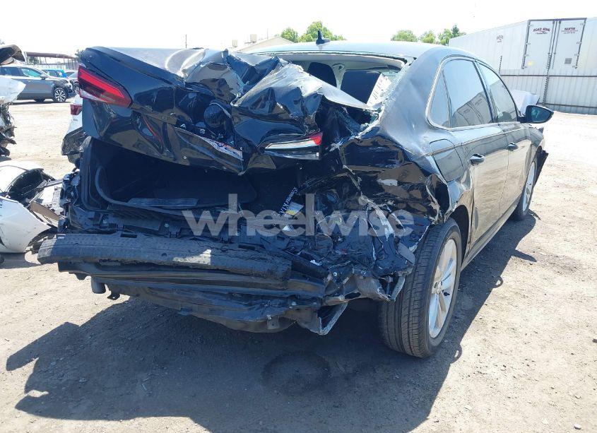 Photo 4 of 2021 Volkswagen Passat 2.0T S (VIN 1VWAA7A31MC005888)