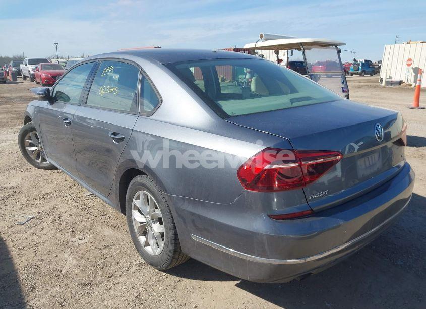 Photo 3 of 2018 Volkswagen Passat 2.0T R-LINE/2.0T S (VIN 1VWAA7A32JC000968)