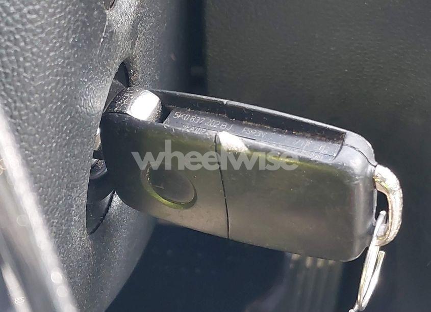 Photo 11 of 2018 Volkswagen Passat 2.0T R-LINE/2.0T S (VIN 1VWAA7A32JC022159)