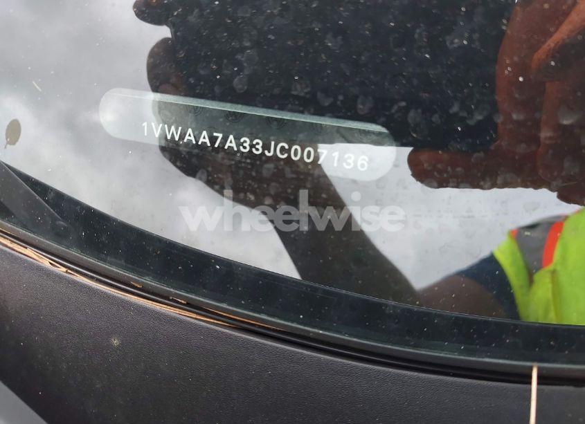 Photo 9 of 2018 Volkswagen Passat 2.0T R-LINE/2.0T S (VIN 1VWAA7A33JC007136)