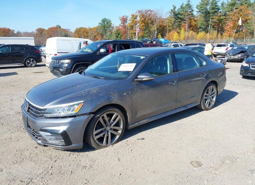 Photo 2 of 2018 Volkswagen Passat 2.0T R-LINE/2.0T S (VIN 1VWAA7A34JC001278)