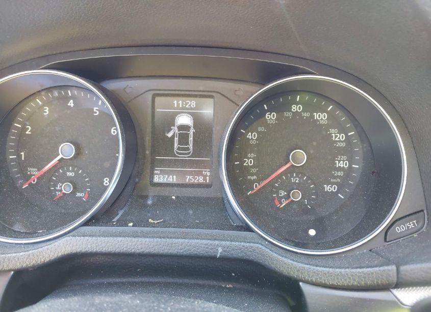 Photo 7 of 2018 Volkswagen Passat 2.0T R-LINE/2.0T S (VIN 1VWAA7A34JC001278)