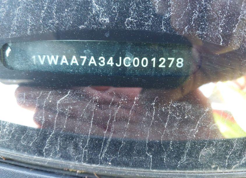 Photo 9 of 2018 Volkswagen Passat 2.0T R-LINE/2.0T S (VIN 1VWAA7A34JC001278)