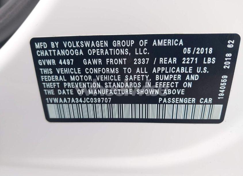 Photo 9 of 2018 Volkswagen Passat 2.0T R-LINE/2.0T S (VIN 1VWAA7A34JC039707)