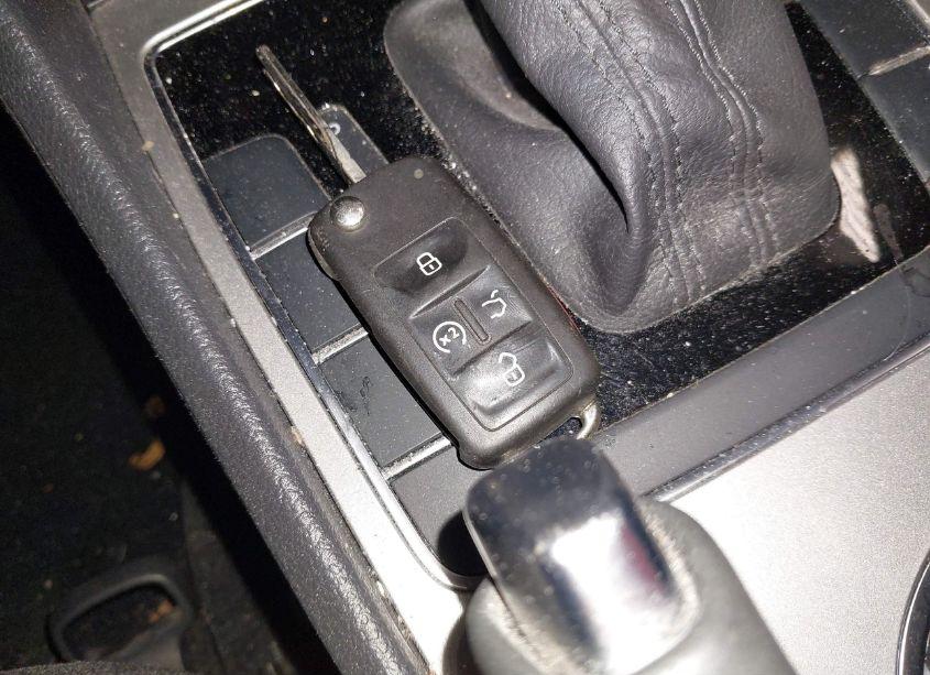 Photo 11 of 2021 Volkswagen Passat 2.0T S (VIN 1VWAA7A34MC018246)