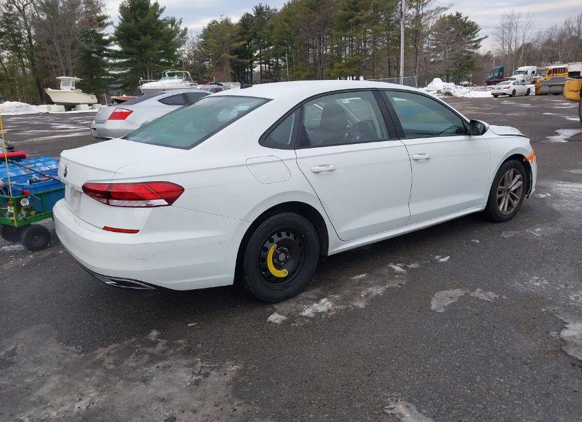 Photo 4 of 2021 Volkswagen Passat 2.0T S (VIN 1VWAA7A34MC018568)