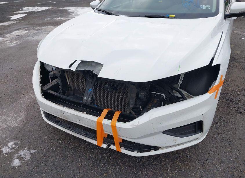 Photo 6 of 2021 Volkswagen Passat 2.0T S (VIN 1VWAA7A34MC018568)