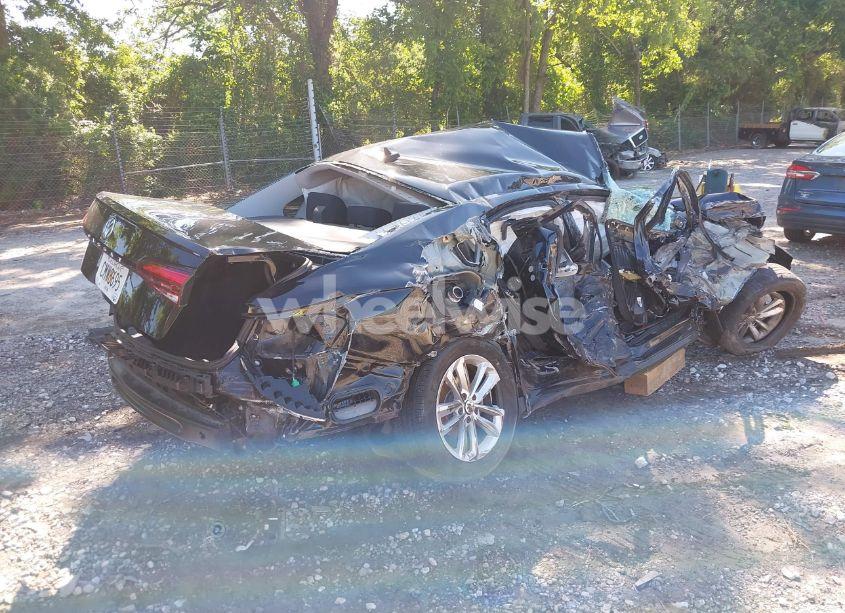 Photo 4 of 2021 Volkswagen Passat 2.0T S (VIN 1VWAA7A36MC003621)