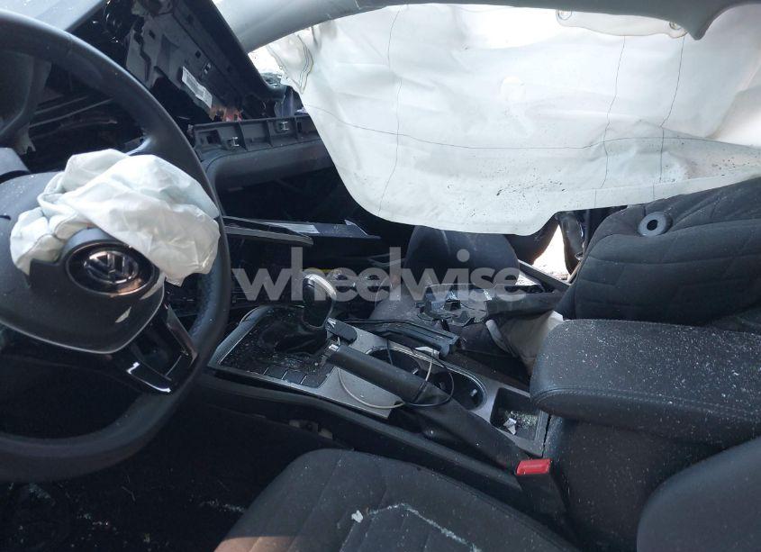 Photo 5 of 2021 Volkswagen Passat 2.0T S (VIN 1VWAA7A36MC003621)