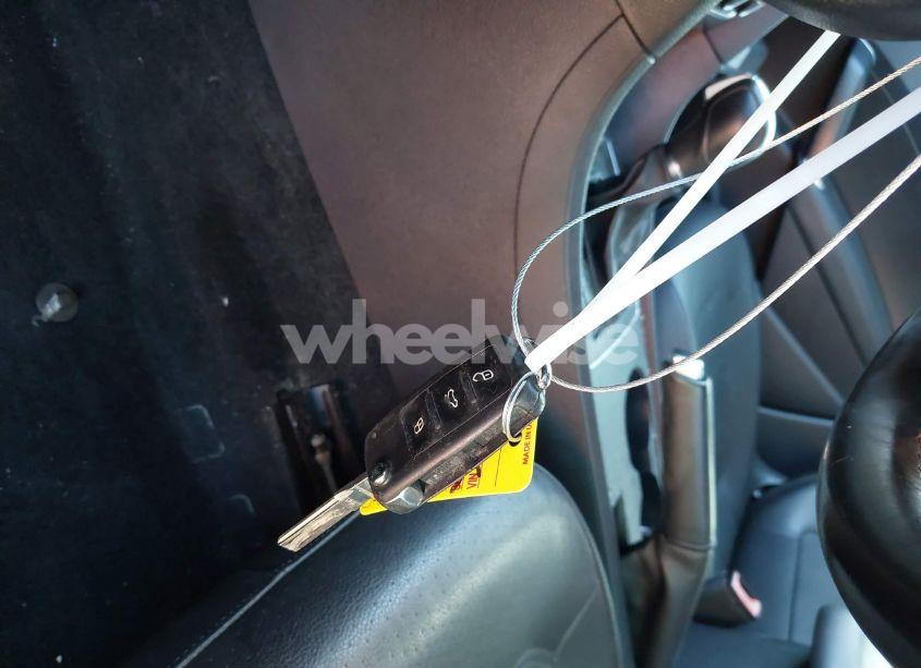 Photo 11 of 2018 Volkswagen Passat 2.0T R-LINE/2.0T S (VIN 1VWAA7A38JC001719)