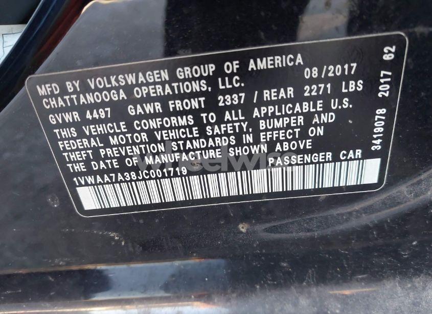 Photo 9 of 2018 Volkswagen Passat 2.0T R-LINE/2.0T S (VIN 1VWAA7A38JC001719)