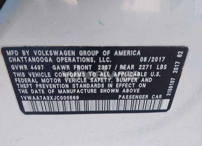 Photo 9 of 2018 Volkswagen Passat 2.0T R-LINE/2.0T S (VIN 1VWAA7A3XJC000569)