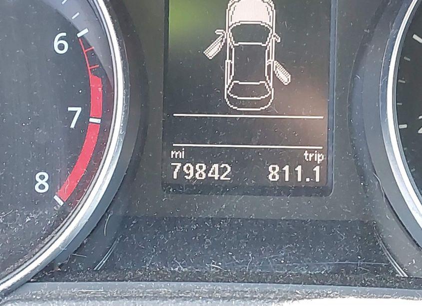 Photo 15 of 2018 Volkswagen Passat 2.0T R-LINE/2.0T S (VIN 1VWAA7A3XJC010423)