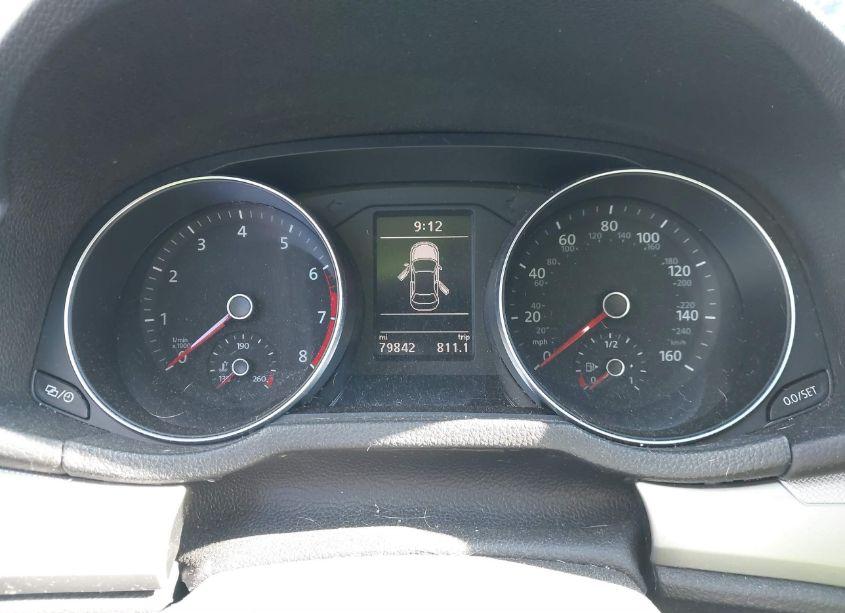 Photo 7 of 2018 Volkswagen Passat 2.0T R-LINE/2.0T S (VIN 1VWAA7A3XJC010423)