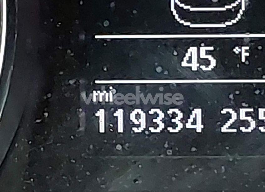 Photo 16 of 2018 Volkswagen Passat 2.0T R-LINE/2.0T S (VIN 1VWAA7A3XJC011491)