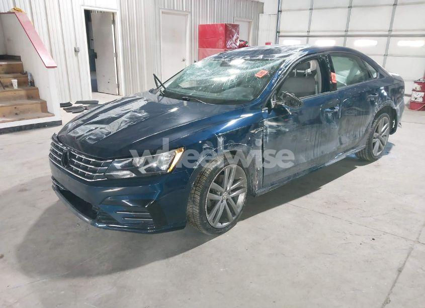 Photo 2 of 2018 Volkswagen Passat 2.0T R-LINE/2.0T S (VIN 1VWAA7A3XJC011491)