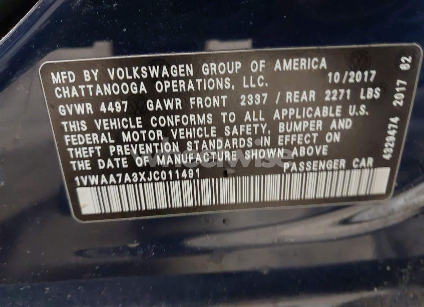 Photo 9 of 2018 Volkswagen Passat 2.0T R-LINE/2.0T S (VIN 1VWAA7A3XJC011491)