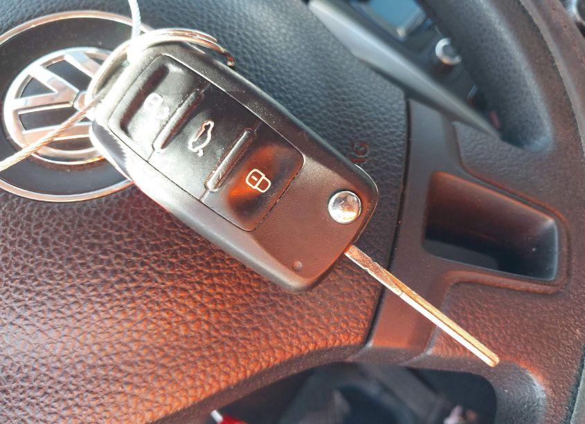 Photo 11 of 2012 Volkswagen Passat 2.5L S (VIN 1VWAH7A30CC099191)