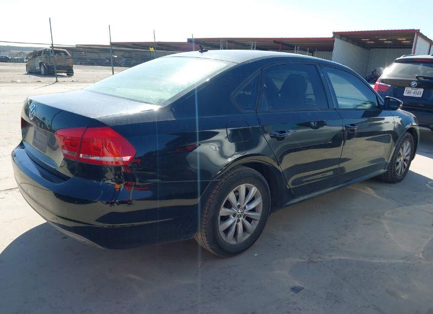Photo 4 of 2012 Volkswagen Passat 2.5L S (VIN 1VWAH7A30CC099191)