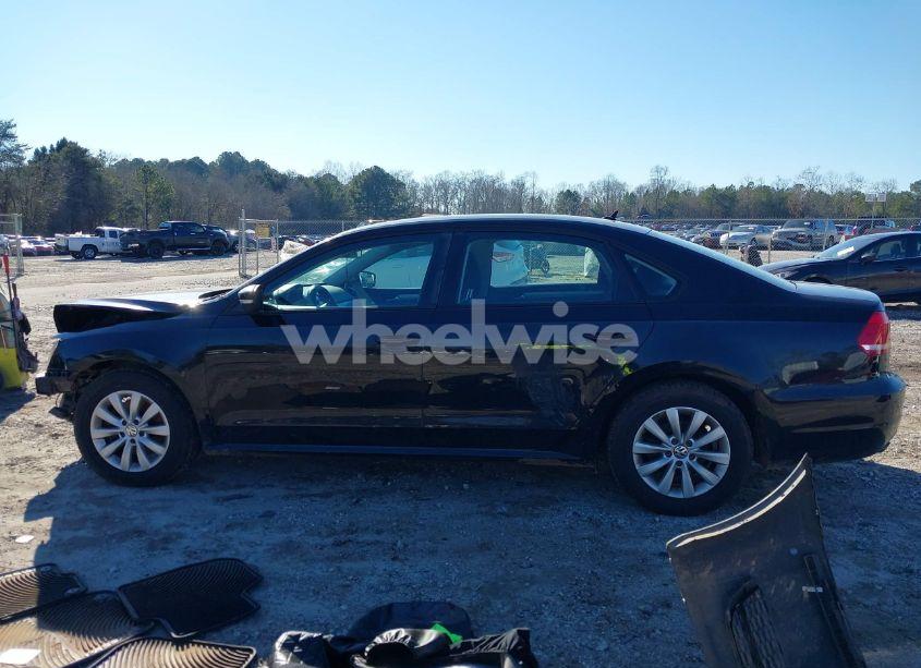 Photo 15 of 2013 Volkswagen Passat 2.5L S (VIN 1VWAH7A30DC073417)