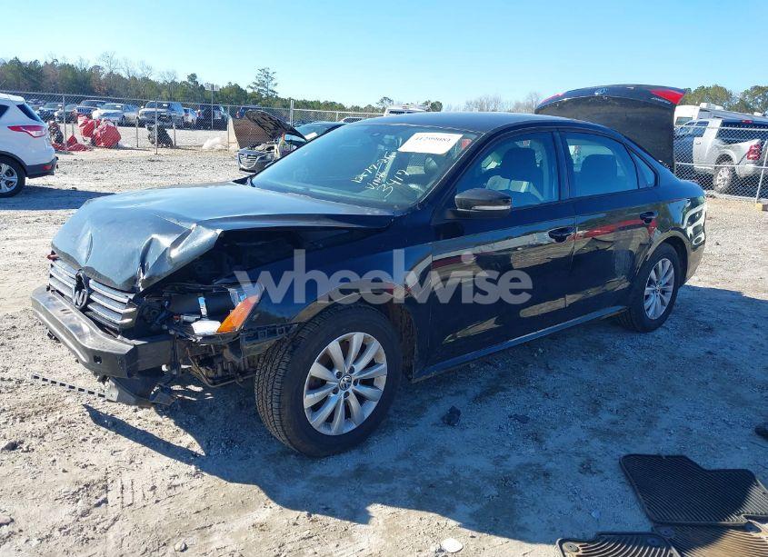 Photo 2 of 2013 Volkswagen Passat 2.5L S (VIN 1VWAH7A30DC073417)