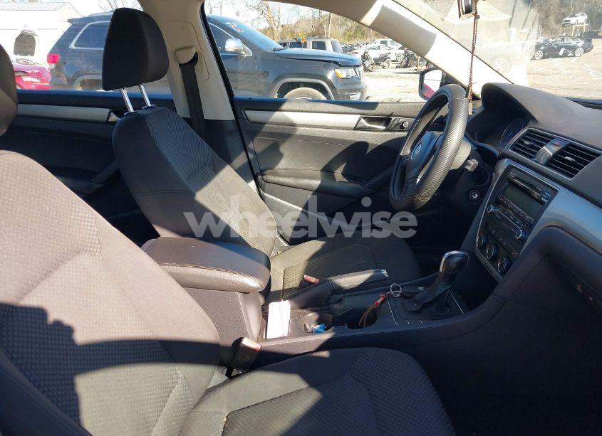 Photo 5 of 2013 Volkswagen Passat 2.5L S (VIN 1VWAH7A30DC073417)