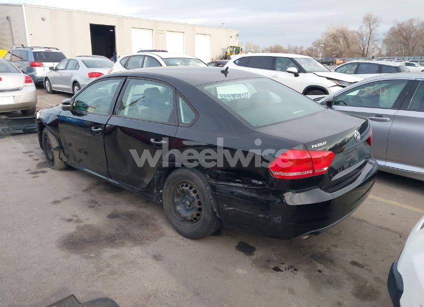 Photo 3 of 2013 Volkswagen Passat 2.5L S (VIN 1VWAH7A30DC088810)