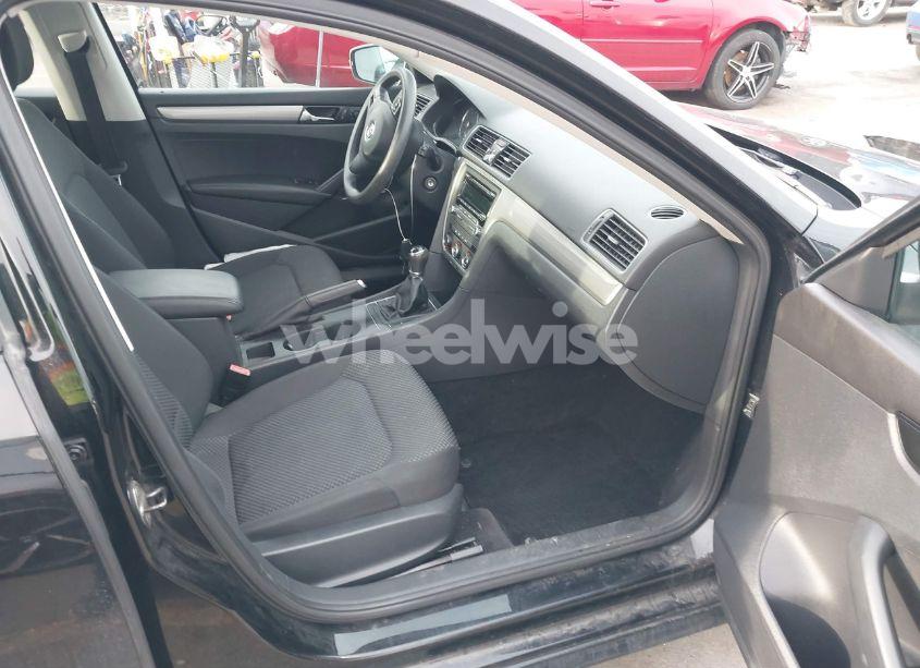 Photo 5 of 2013 Volkswagen Passat 2.5L S (VIN 1VWAH7A30DC088810)