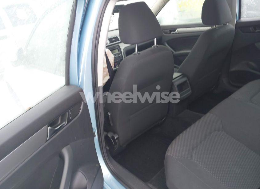 Photo 8 of 2013 Volkswagen Passat 2.5L S (VIN 1VWAH7A31DC111396)