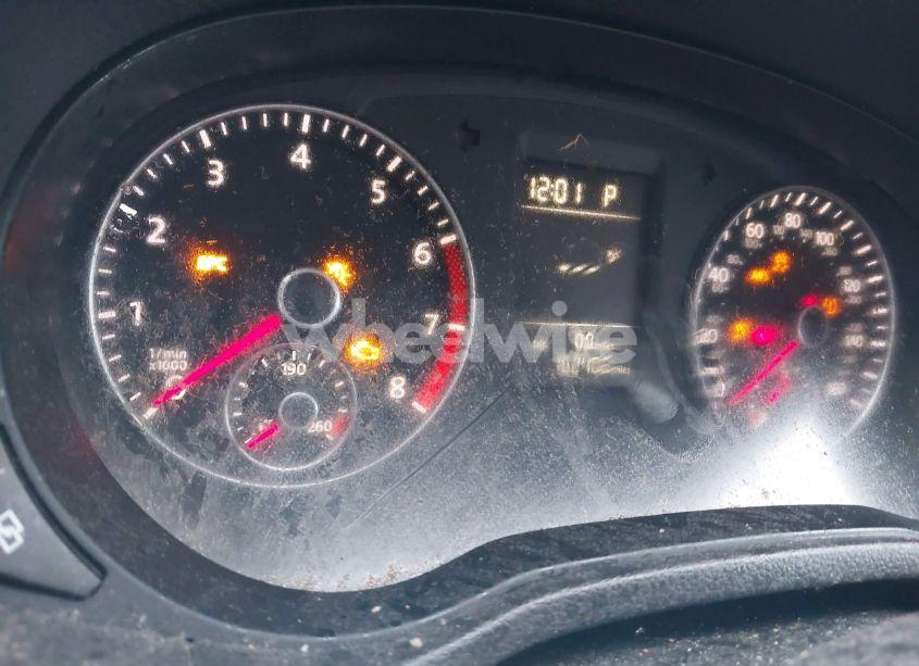 Photo 7 of 2012 Volkswagen Passat 2.5L S (VIN 1VWAH7A34CC029189)