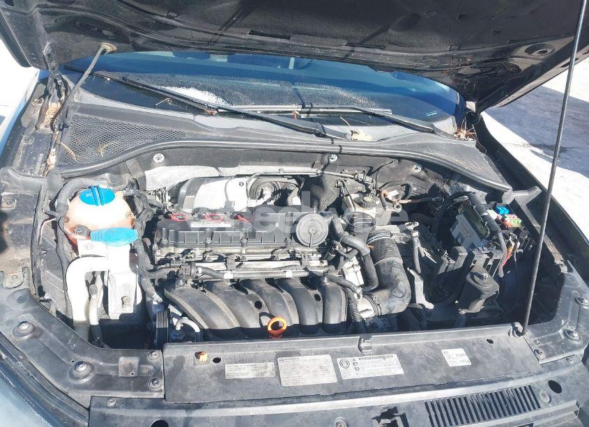 Photo 10 of 2013 Volkswagen Passat 2.5L S (VIN 1VWAH7A34DC007694)