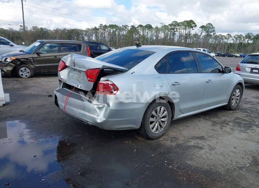 Photo 4 of 2014 Volkswagen Passat 2.5L WOLFSBURG EDITION (VIN 1VWAH7A34EC015859)